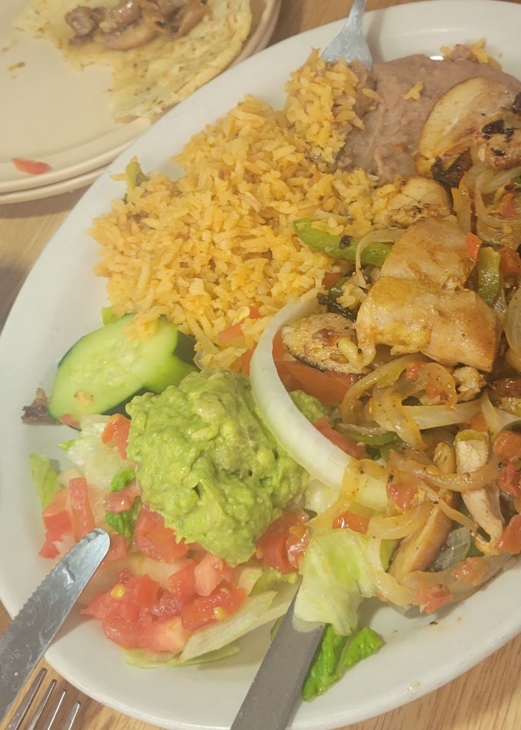 La Ribera Taqueria & Restaurant | 428 N Alamo St, Refugio, TX 78377, USA | Phone: (361) 526-1307