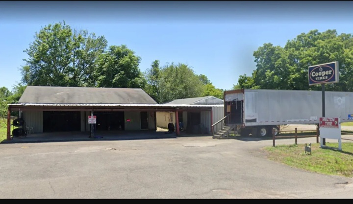 Melton Tire | 307 Independence Ave, Muskogee, OK 74403, USA | Phone: (918) 683-4861