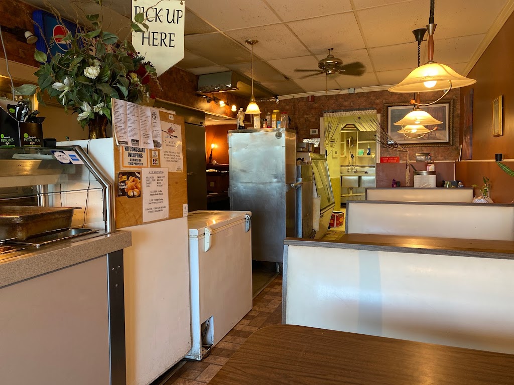 Charlies S & S | 2407 Elizabeth Lake Rd, Waterford Twp, MI 48328, USA | Phone: (248) 499-9190