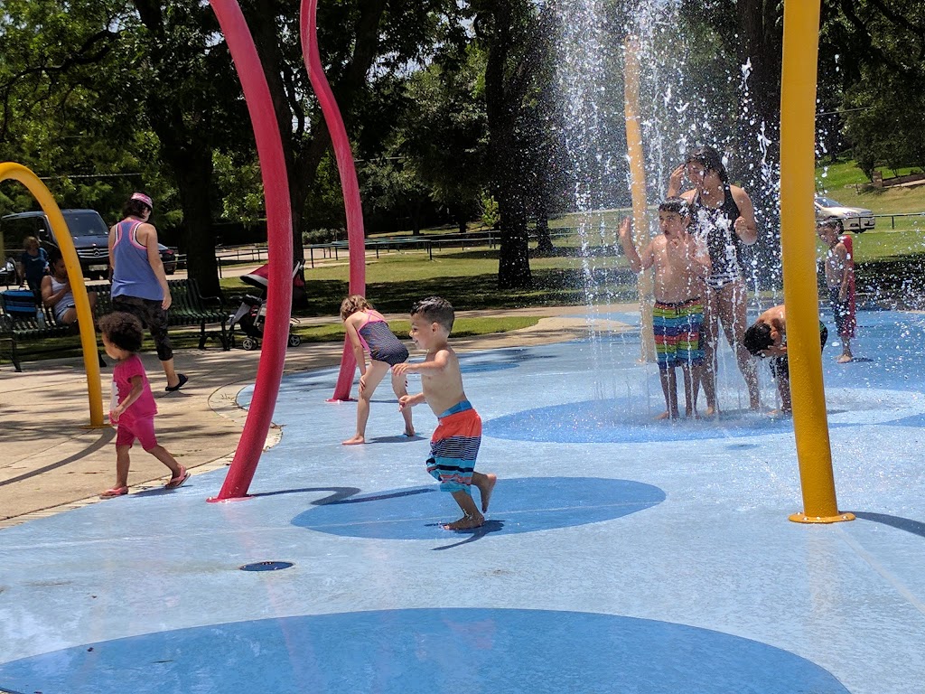 Parr Park Sprayground | 3010 Parr Ln, Grapevine, TX 76051, USA | Phone: (817) 410-3000