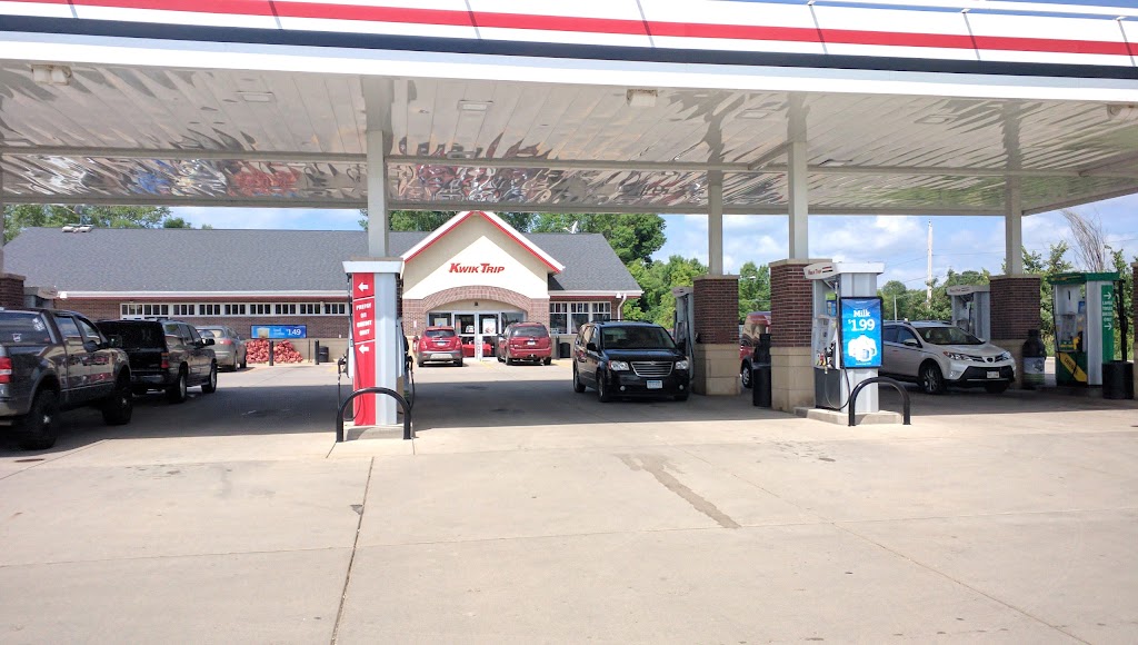 KWIK TRIP #477 | 8800 Theodore Christianson Drive, MN-7, St Bonifacius, MN 55375, USA | Phone: (952) 446-9292