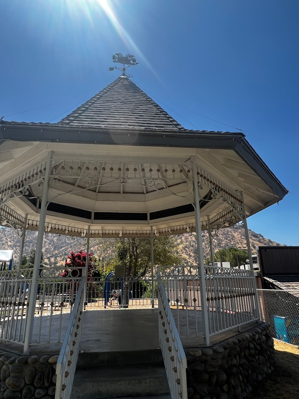 The Springville Gazebo | 35659 CA-190, Springville, CA 93265, USA | Phone: (559) 744-3810