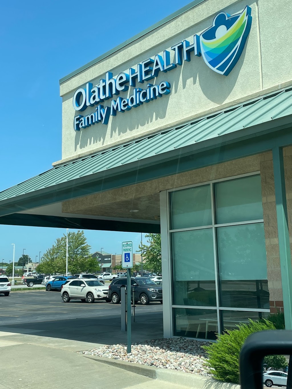 Olathe Health Family Medicine - Antioch | 8416 W 135th St, Overland Park, KS 66223 | Phone: (913) 851-9800