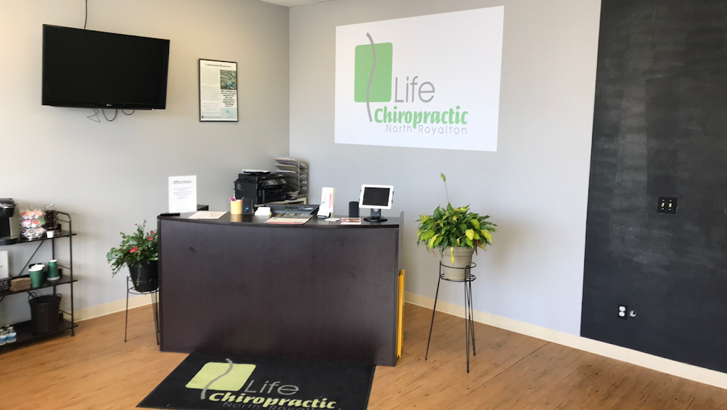 Life Chiropractic North Royalton | 12798 Royalton Rd, North Royalton, OH 44133 | Phone: (440) 877-9355