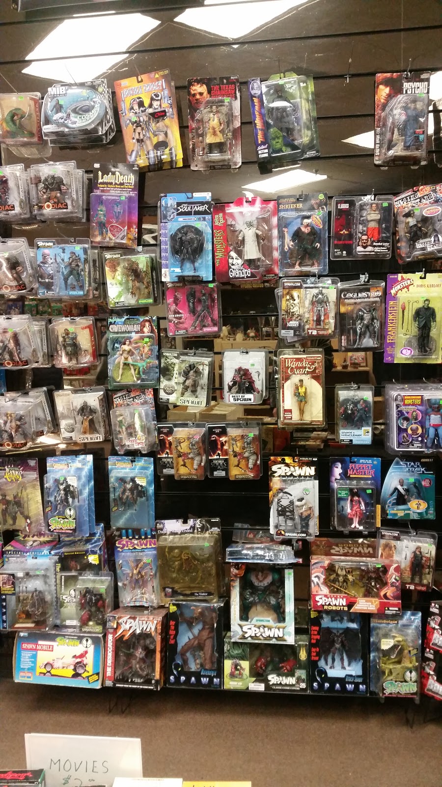 J & M SPORTS CARDS AND TOY COLLECTIBLES | 750 Sunland Park Dr, El Paso, TX 79912, USA | Phone: (915) 222-5458