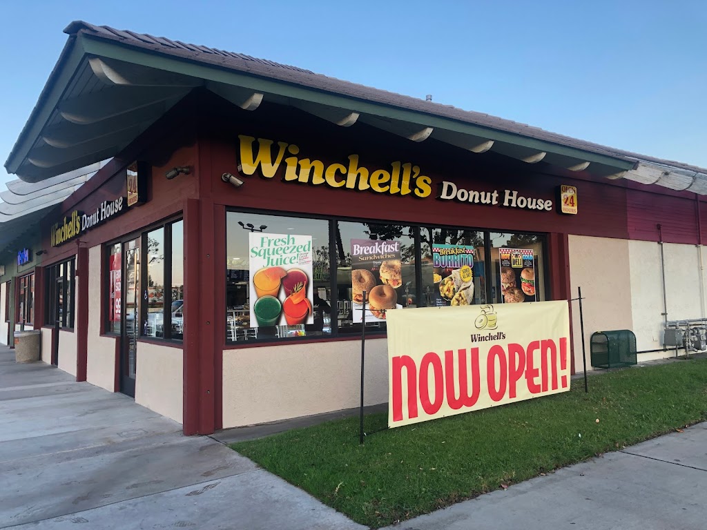 Winchells Donut House | 9844 Sierra Ave E, Fontana, CA 92335, USA | Phone: (909) 320-8150