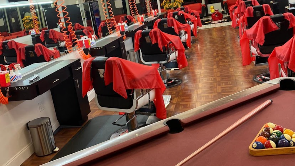 Gente D Zona Barber Shop II | 7077 W Waters Ave, Tampa, FL 33634, USA | Phone: (813) 369-2708