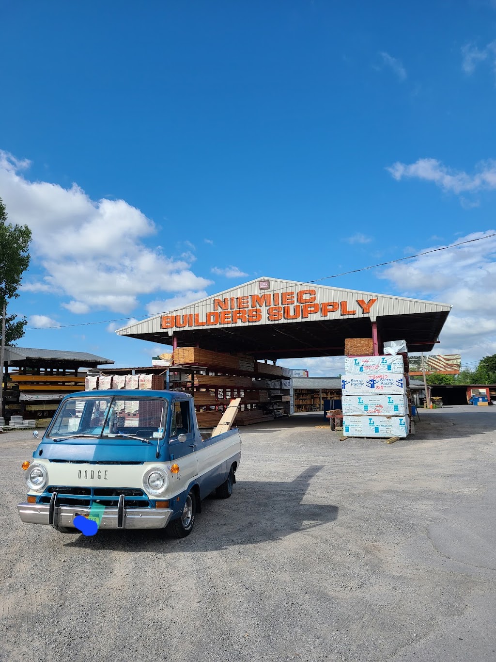 Niemiec Builders Supplies Inc. | 800 Grant St, Buffalo, NY 14213, USA | Phone: (716) 884-6990