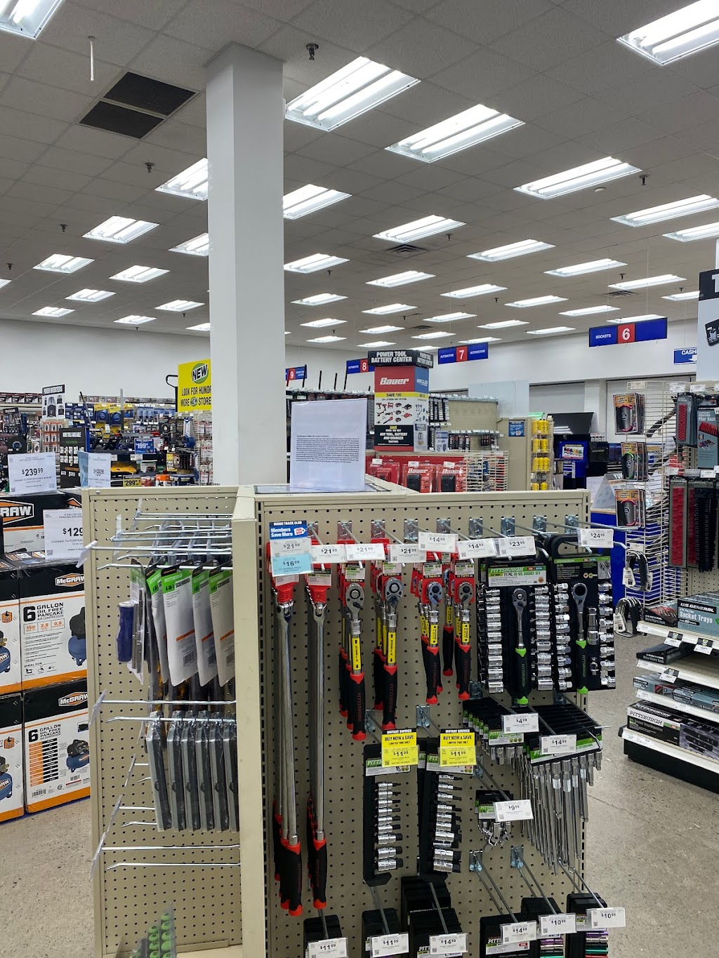 Harbor Freight Tools | 2563 S Reynolds Rd, Toledo, OH 43614, USA | Phone: (419) 380-9200