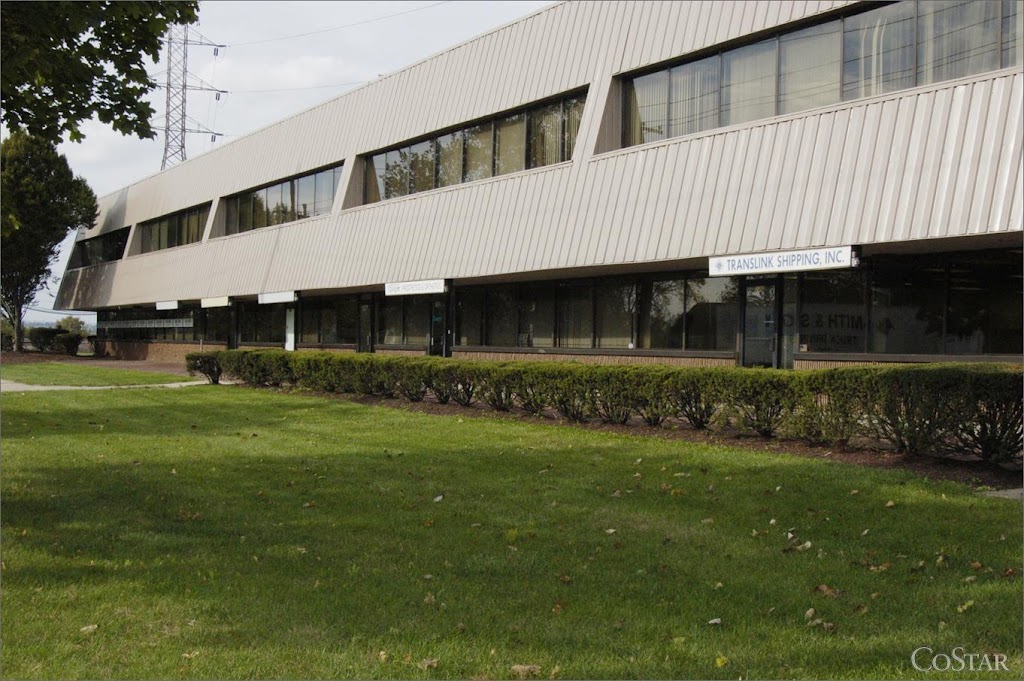 OfficeSpaceBergenCounty.com | 40 Eisenhower Dr, Paramus, NJ 07652, USA | Phone: (917) 750-9787