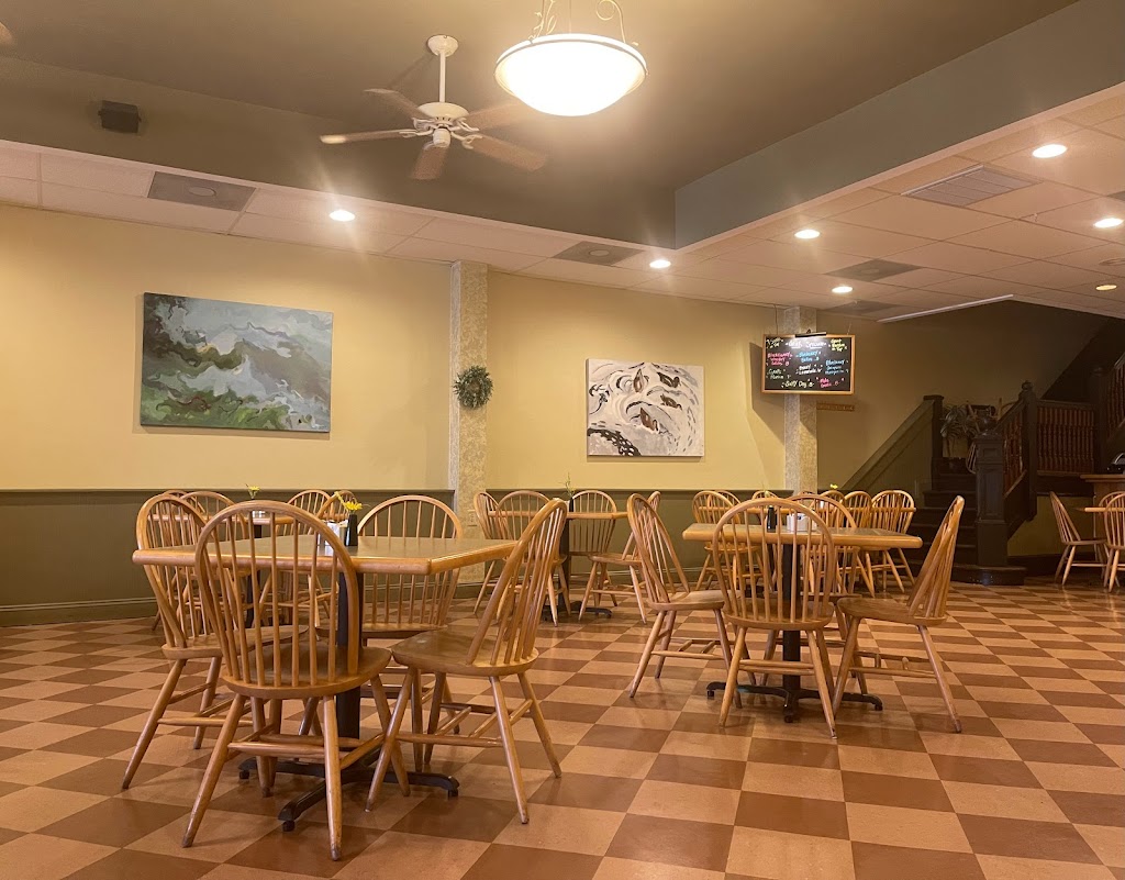 Cypress Creek Grill | 113 S Water St, Elizabeth City, NC 27909 | Phone: (252) 334-9915