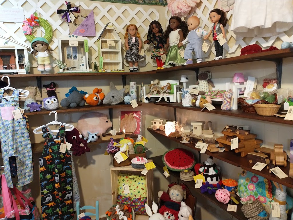 Crickets Nest Craft Shop | 4401 Country Club Rd, Winston-Salem, NC 27104, USA | Phone: (336) 659-4315