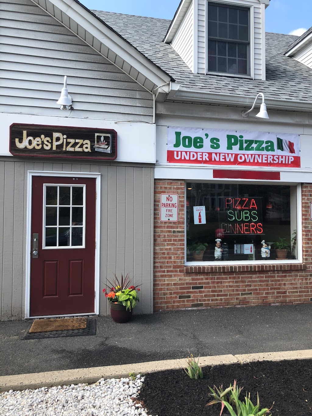 Joes Pizza | 1938 Washington Valley Rd, Martinsville, NJ 08836, USA | Phone: (732) 469-3356