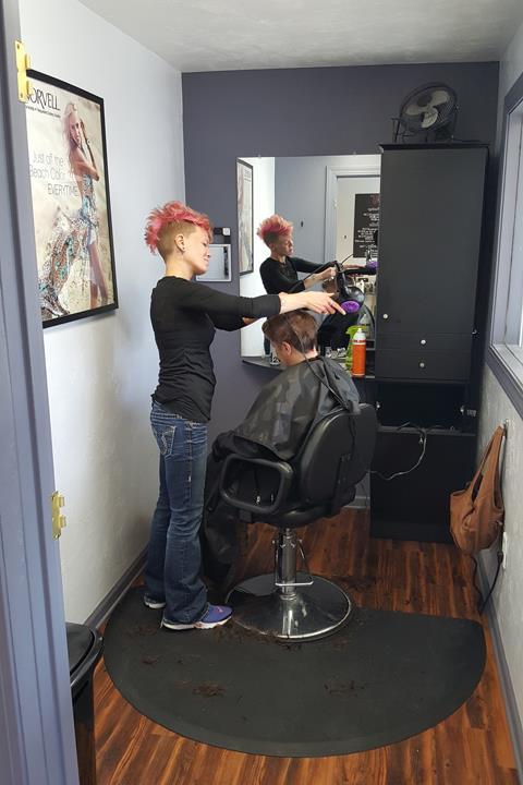 Salon TNT LLC | 132 W Main St, Marshall, WI 53559, USA | Phone: (608) 655-3090