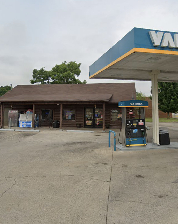 Valero | 234 E Main St, Danville, KY 40422 | Phone: (210) 345-2000