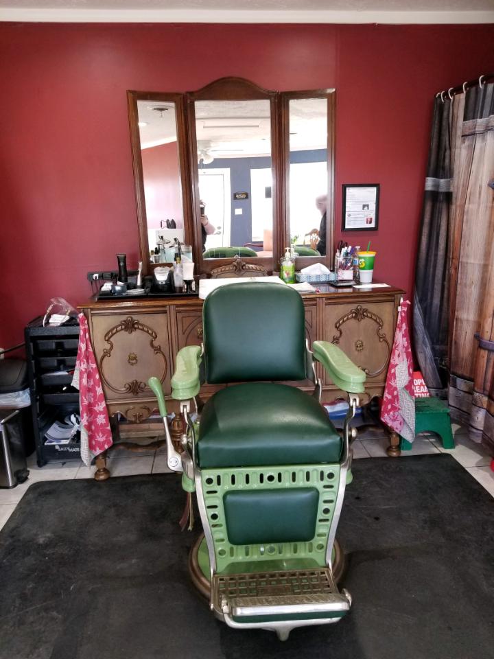 Teris Shearing Shed | 5054 US-52, New Palestine, IN 46163, USA | Phone: (317) 775-2256