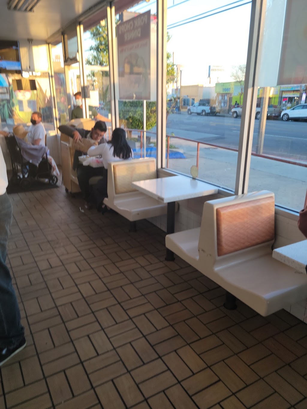 Jims Burgers | 3959 Whittier Blvd, Los Angeles, CA 90023, USA | Phone: (323) 269-4001