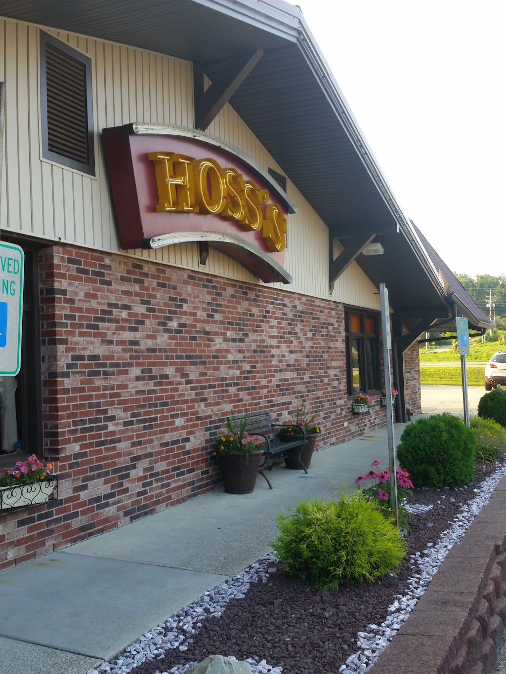 Hosss Steak & Sea House | 4813 William Penn Hwy, Murrysville, PA 15668, USA | Phone: (724) 733-2090