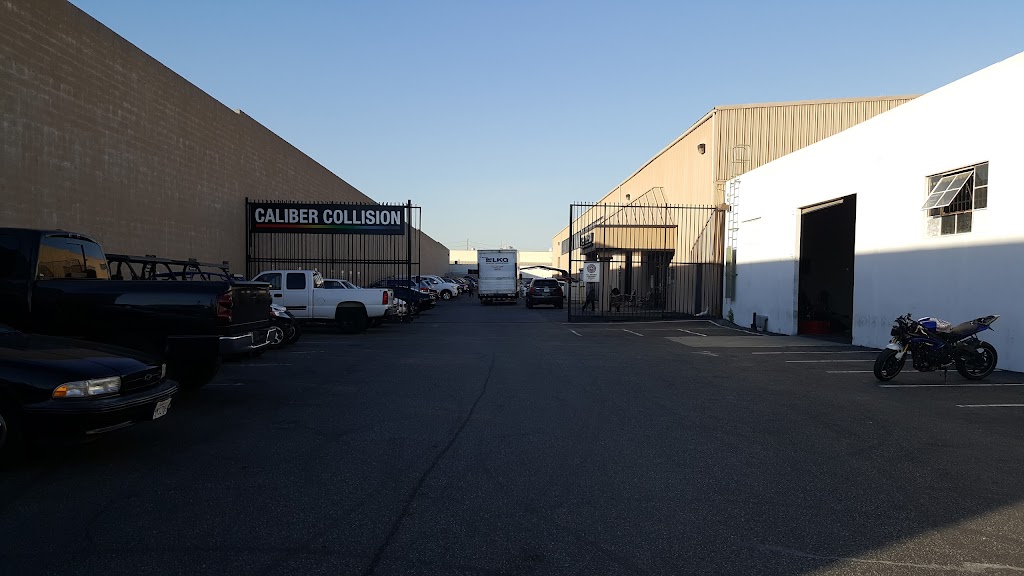 Caliber Collision | 1835 Rosecrans Ave B, Gardena, CA 90249, USA | Phone: (310) 515-3768