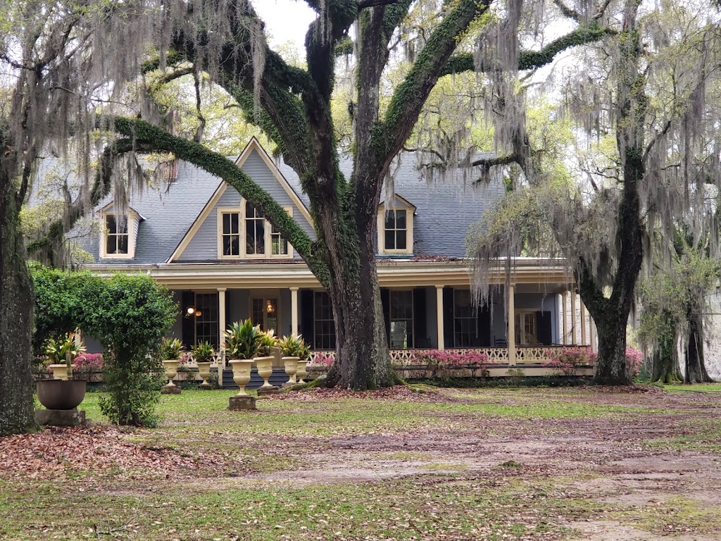 Butler Greenwood Plantation B&B | 8345 US-61, St Francisville, LA 70775, USA | Phone: (225) 635-6312