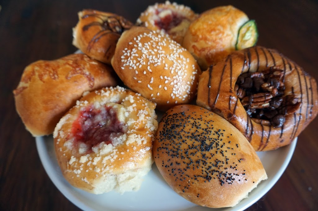 Batch Craft Beer & Kolaches | 3220 Manor Rd, Austin, TX 78723, USA | Phone: (512) 401-3025