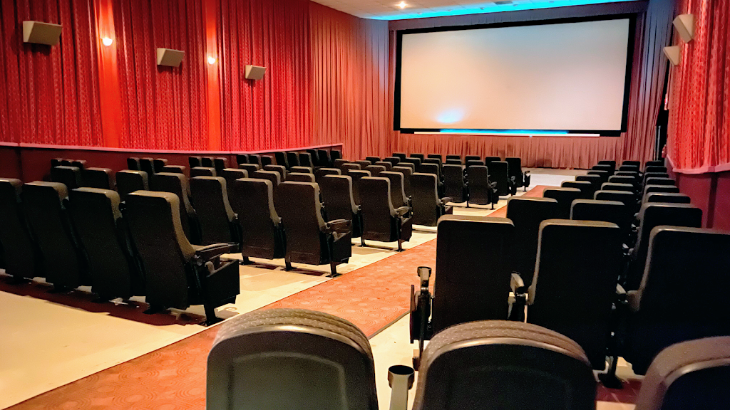 Lexington Cinema And Drive In | 235 N Talbert Blvd, Lexington, NC 27292, USA | Phone: (336) 237-0029