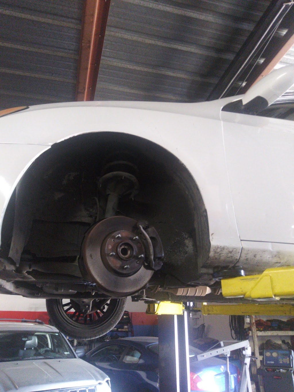 Chava Auto Repair | 125 Otto Cir, Sacramento, CA 95822, USA | Phone: (916) 706-0712