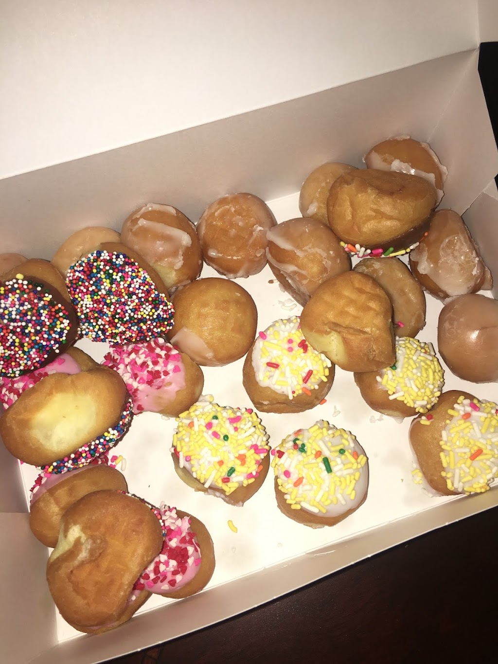 Sublett Doughnuts | 4720 W Sublett Rd Ste 120, Arlington, TX 76017, USA | Phone: (817) 483-3119