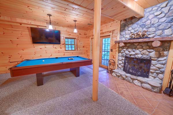 Hike Away Hills cabin | 16211 Collison Rd, Logan, OH 43138 | Phone: (614) 322-2283