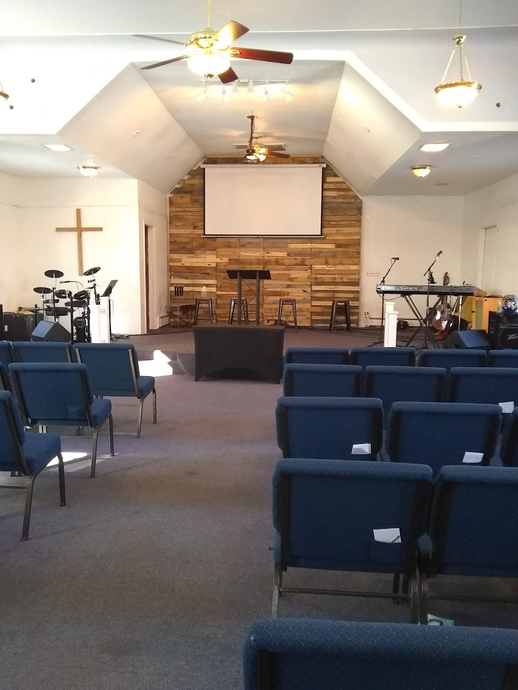 Church-God Mountain Assembly | 494 W Columbia Ave, Belleville, MI 48111, USA | Phone: (734) 699-0981