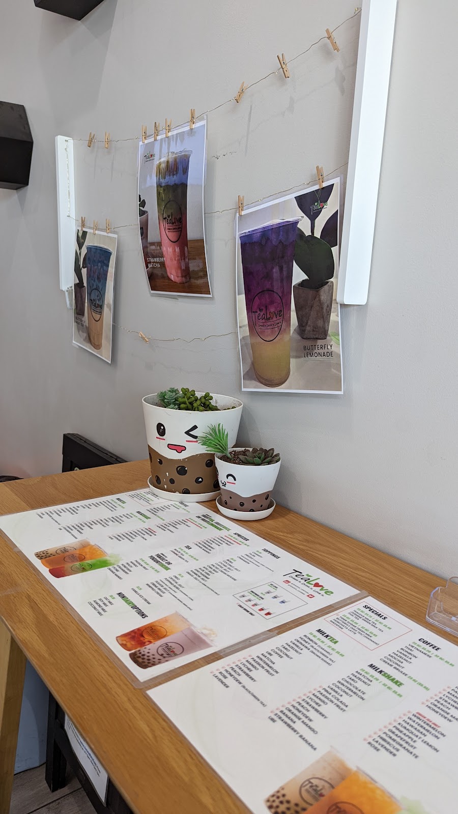 TeaLove Fontana | 9810 Sierra Ave. #A, Fontana, CA 92335, USA | Phone: (909) 355-9810