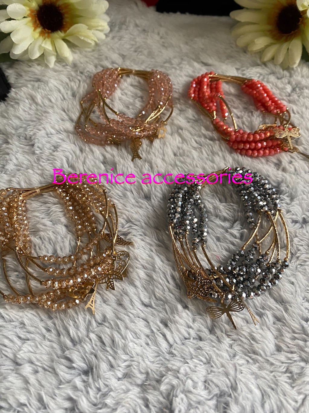 Berenice accesorios | Maple St, Joliet, IL 60432 | Phone: (815) 671-7344