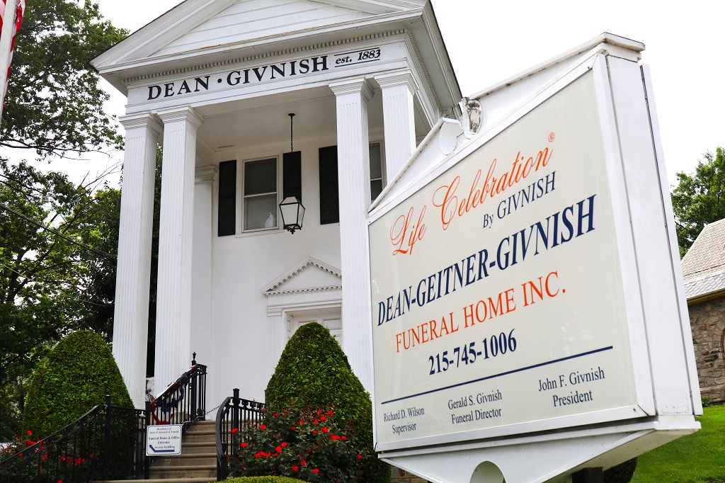 Dean-Geitner-Givnish Funeral Home | 7900 Oxford Ave, Philadelphia, PA 19111, United States | Phone: (215) 745-1006