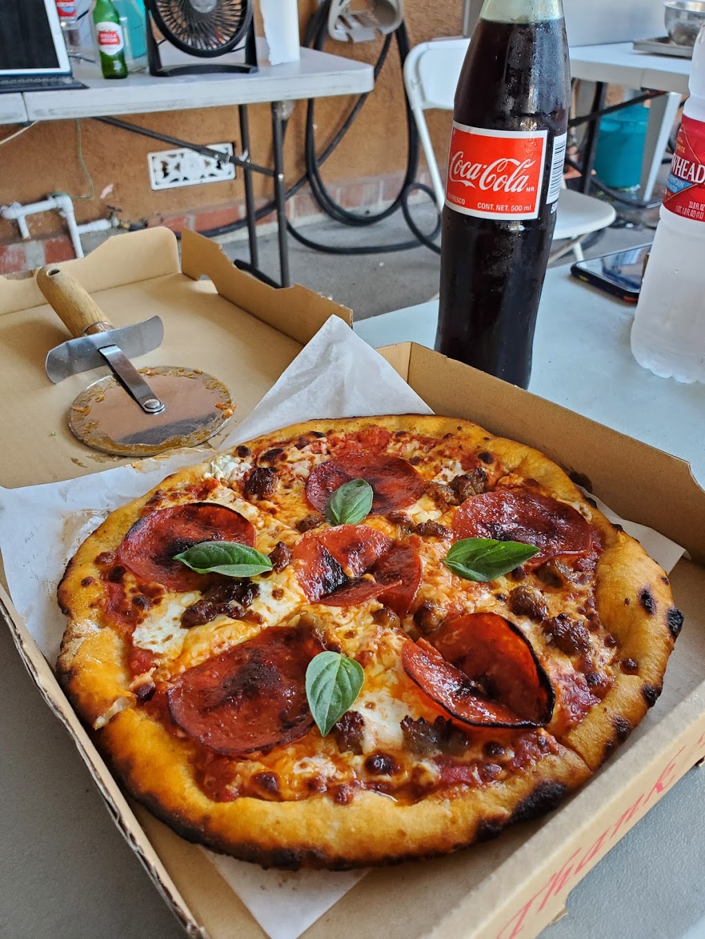 Yaya’s Woodfired Pizza | 108 S Amantha Ave, Compton, CA 90220, USA | Phone: (424) 293-9420