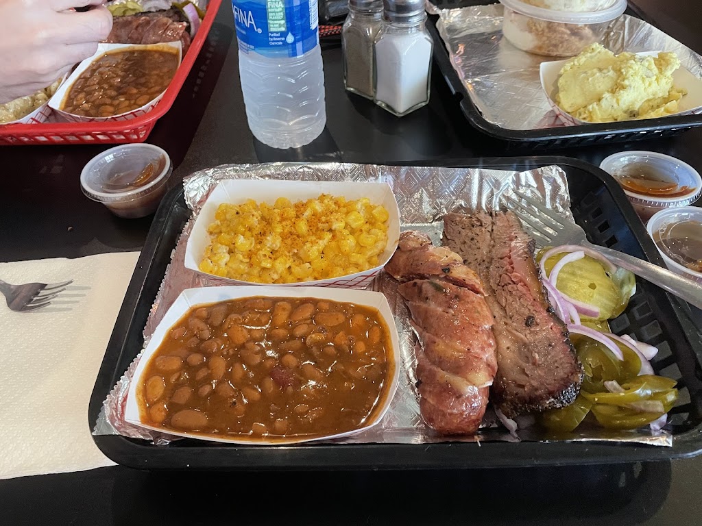 Cruz BBQ Company | 220 N Main St, Maypearl, TX 76064, USA | Phone: (214) 903-2816