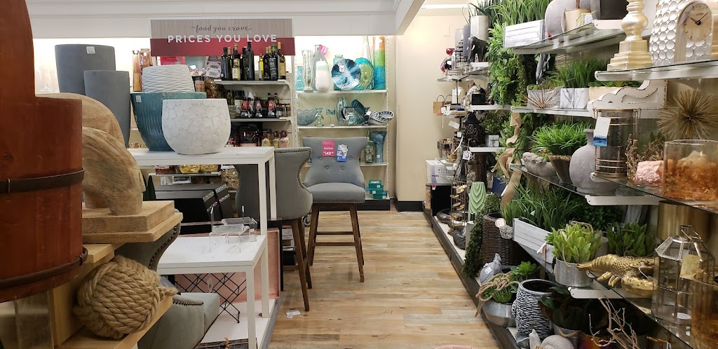 HomeGoods | 1587 New Garden Rd, Greensboro, NC 27410 | Phone: (336) 299-3152