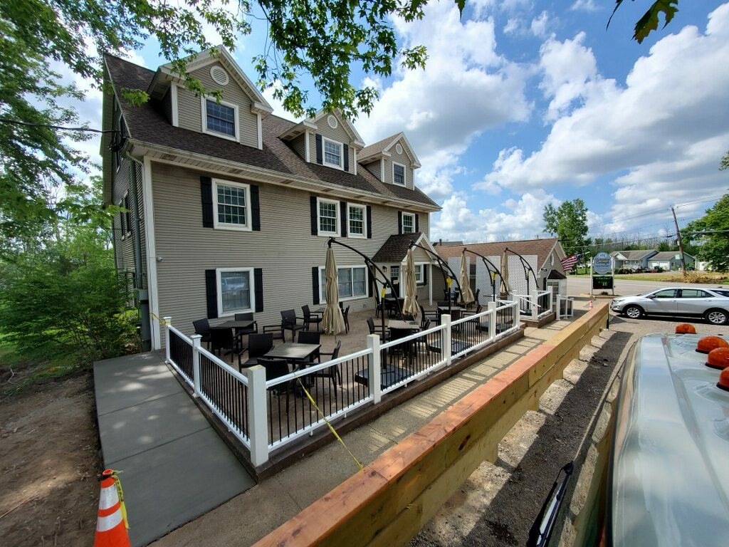 country-cottage-4072-beach-ridge-rd-north-tonawanda-ny-14120-usa