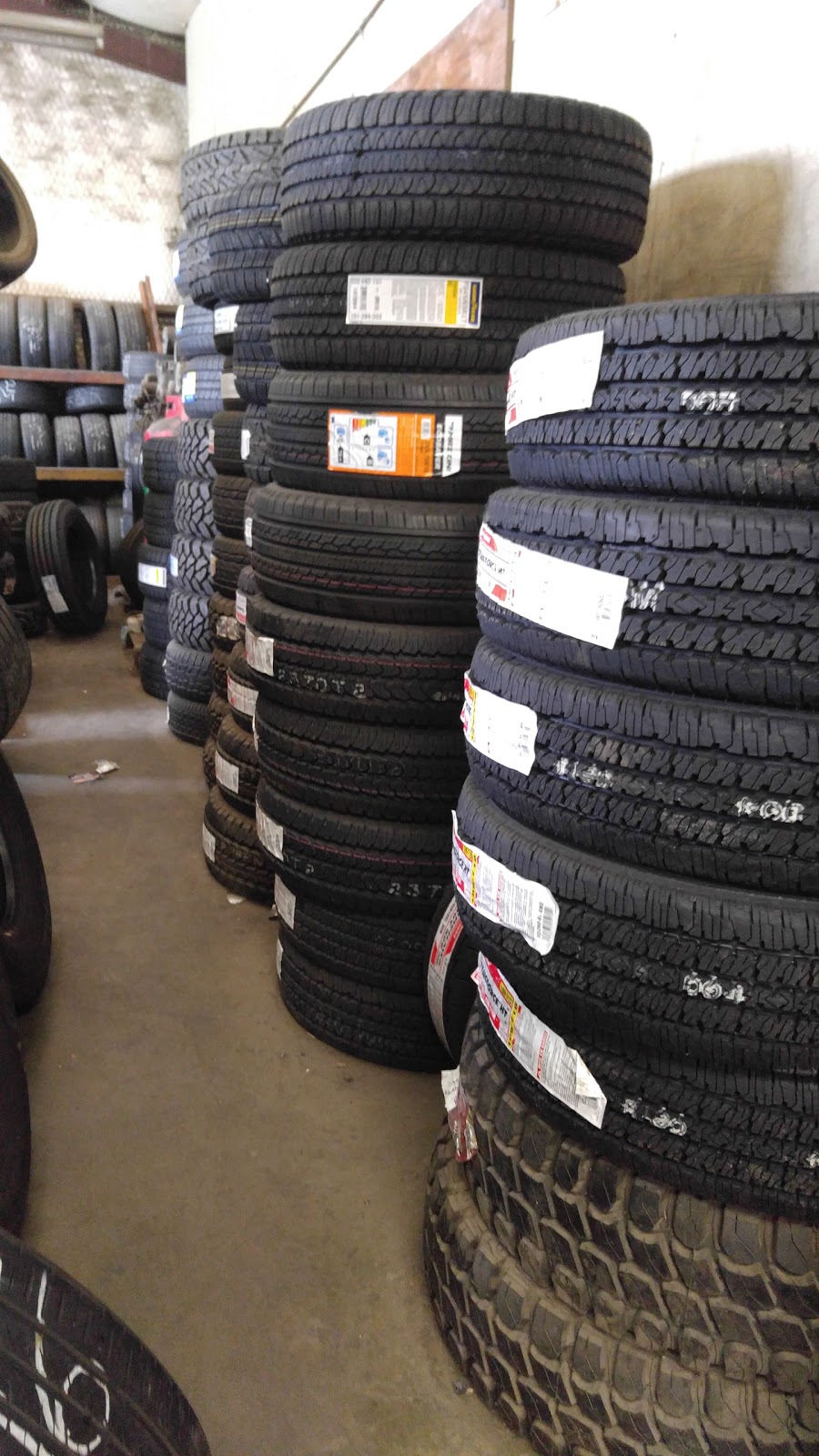 C & T Tires | 908 S Virginia St, Terrell, TX 75160, USA | Phone: (469) 837-9308