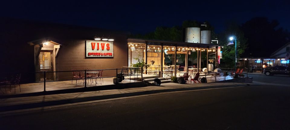 Viv’s Kitchen & Cater | 214 W Main St, Balsam Lake, WI 54810, USA | Phone: (715) 405-3848