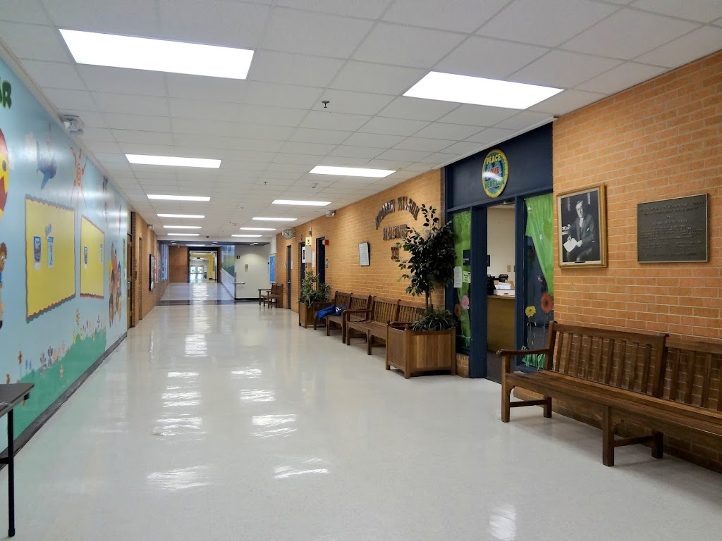 Nette Shultz Elementary School | 1502 Hanover Dr, Denton, TX 76209, USA | Phone: (940) 369-4500