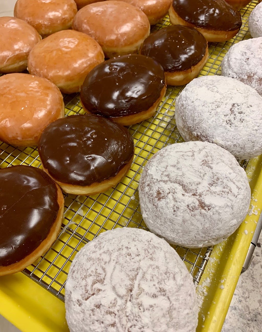 Jelly Donuts and Kolaches of Slidell | 4036 Pontchartrain Dr, Slidell, LA 70458, USA | Phone: (985) 201-7598