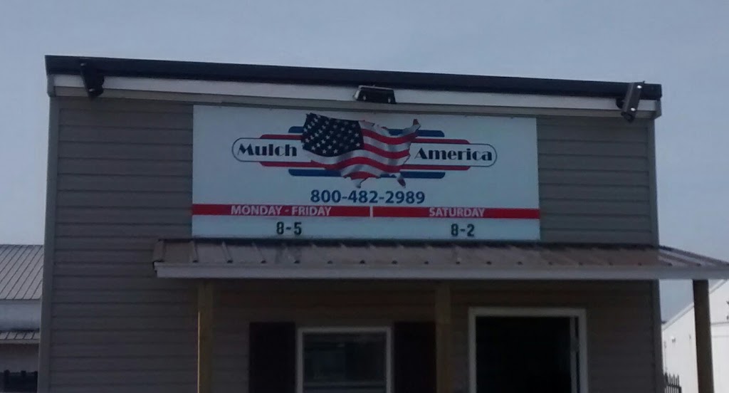 Mulch America | 2483 US-22, Wilmington, OH 45177, USA | Phone: (800) 482-2989