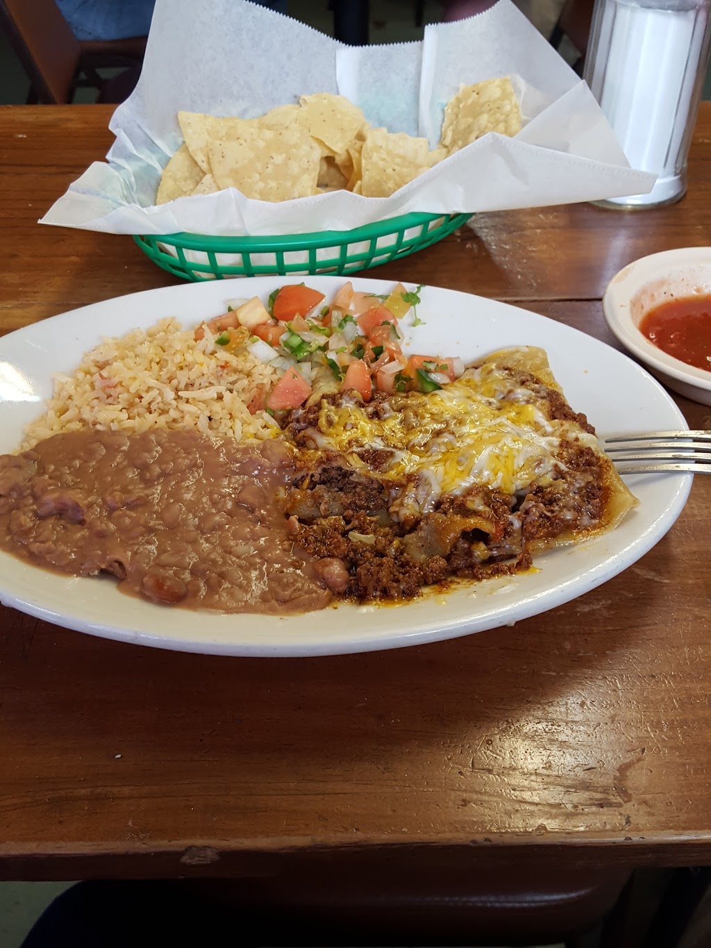 Evitas Mexican Restaurant | 401 S Blue Mound Rd, Fort Worth, TX 76131, USA | Phone: (817) 847-0963