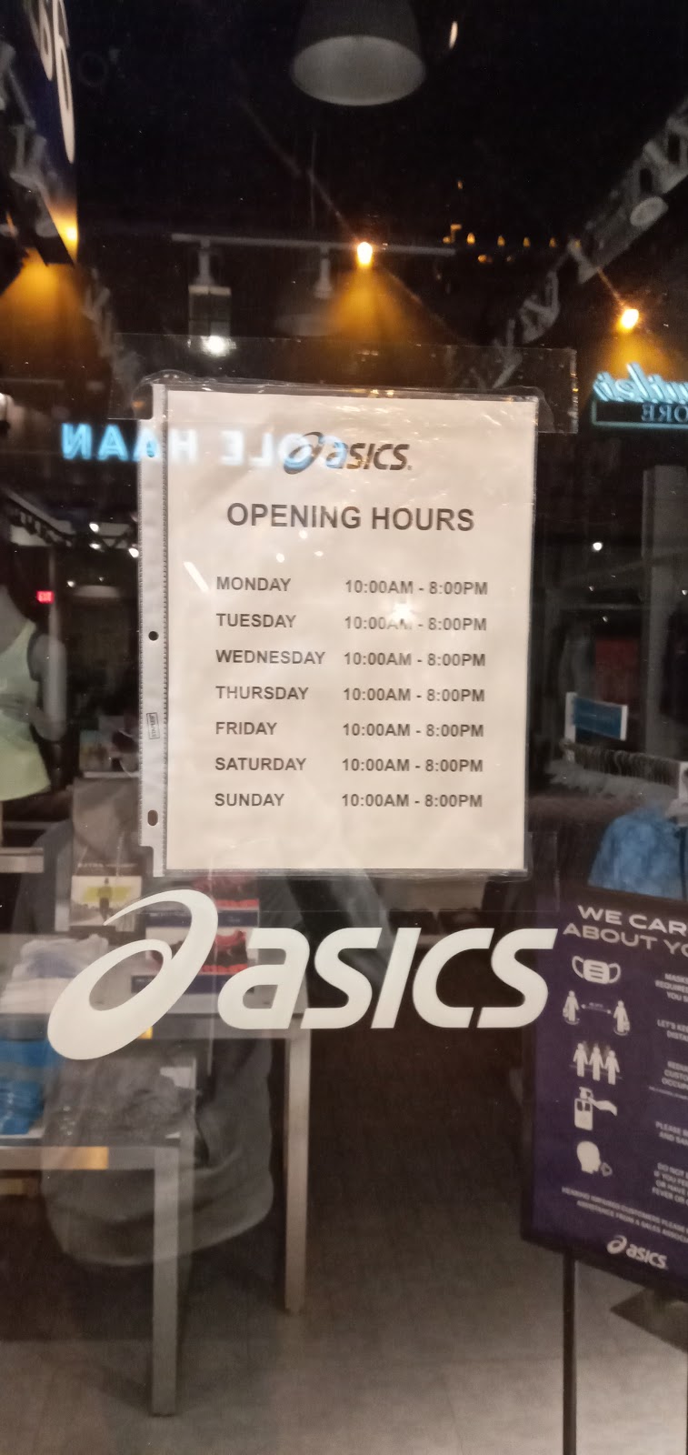 ASICS Outlet | 101 W Avenida Vista Hermosa Space 514, San Clemente, CA 92673, USA | Phone: (949) 498-2278