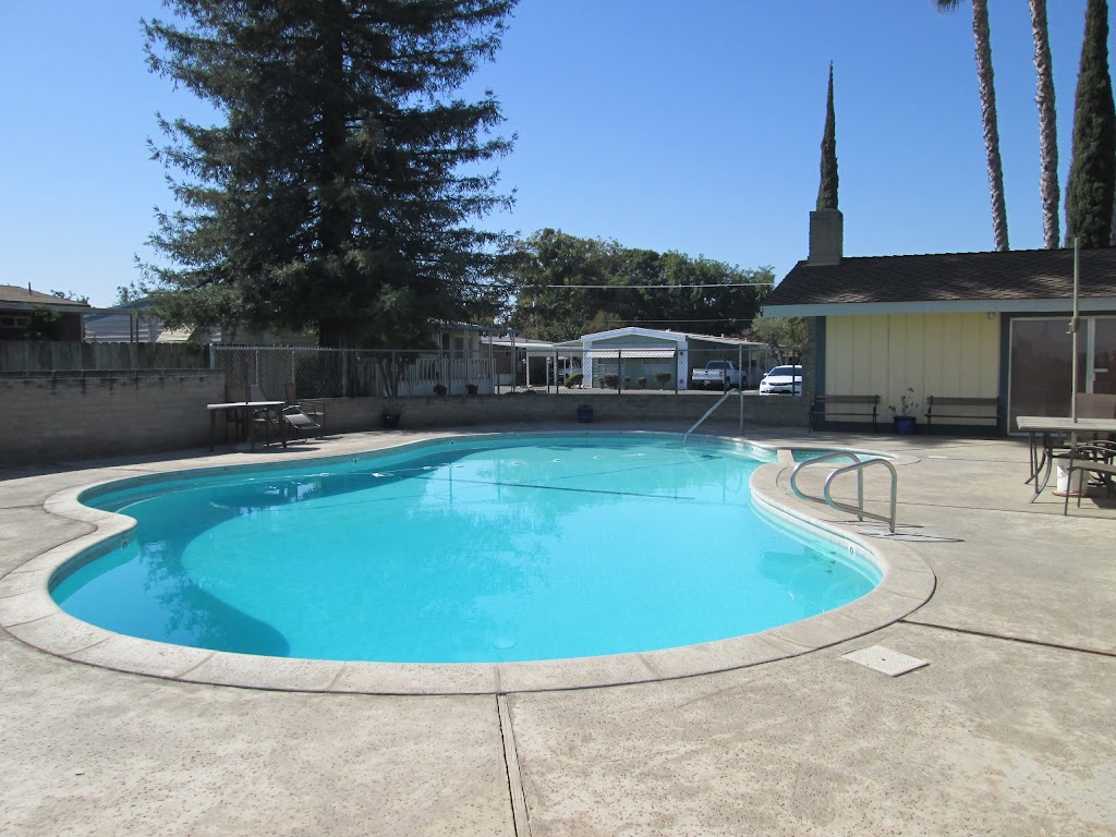 Country Squire Estates Mobile Home Park | 3418 N Waring Rd, Denair, CA 95316, USA | Phone: (209) 634-4218