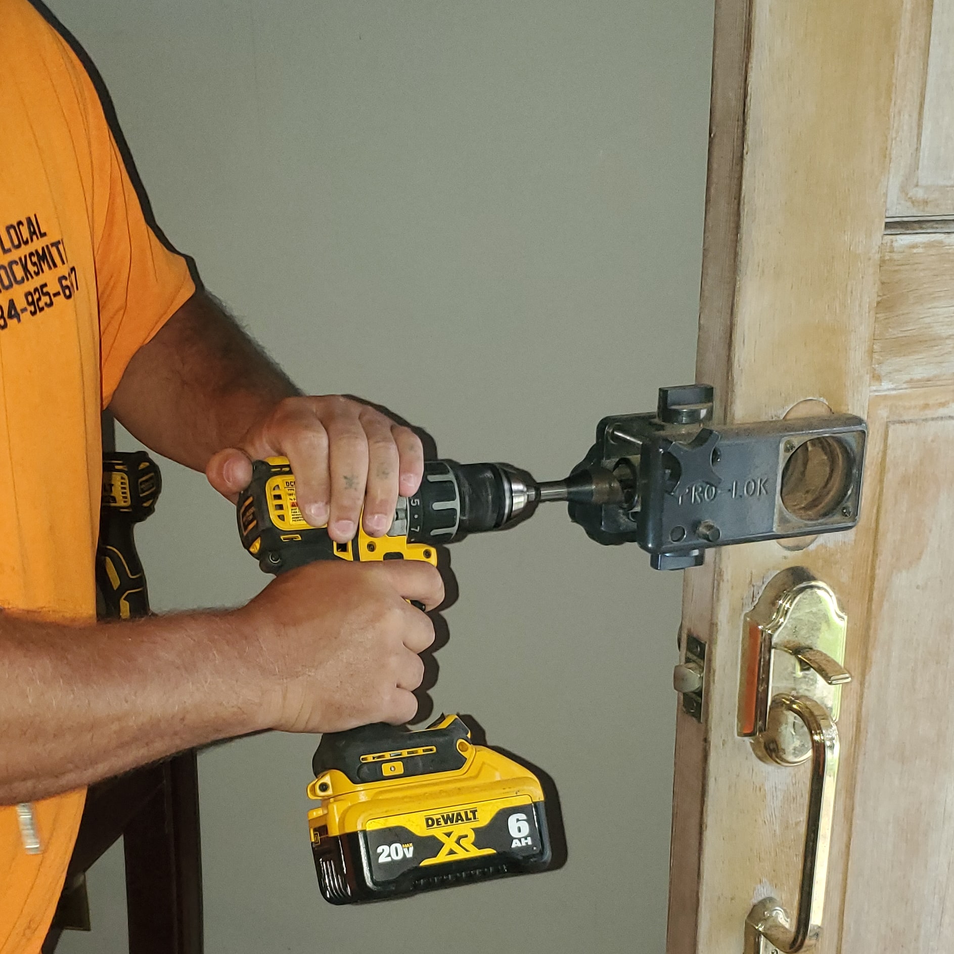 The Local Locksmith Company | 3229 Ward St, Trenton, MI 48183, United States | Phone: (734) 925-6647