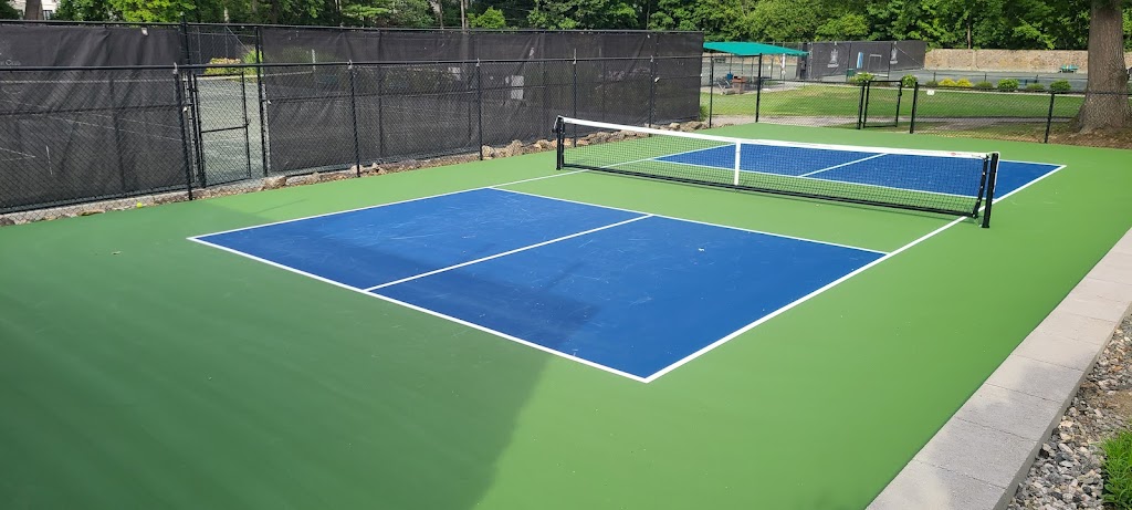Oval Tennis, Inc. | 3834 Danbury Rd, Brewster, NY 10509, USA | Phone: (914) 248-6825
