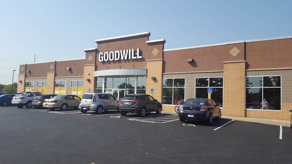 Goodwill - Chanhassen | 80 W 78th St, Chanhassen, MN 55317, USA | Phone: (952) 934-1354