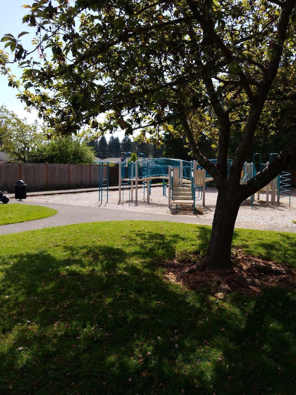 Forest Villa Mini Park | 1647 Fir St SE, Auburn, WA 98092, USA | Phone: (253) 931-3010