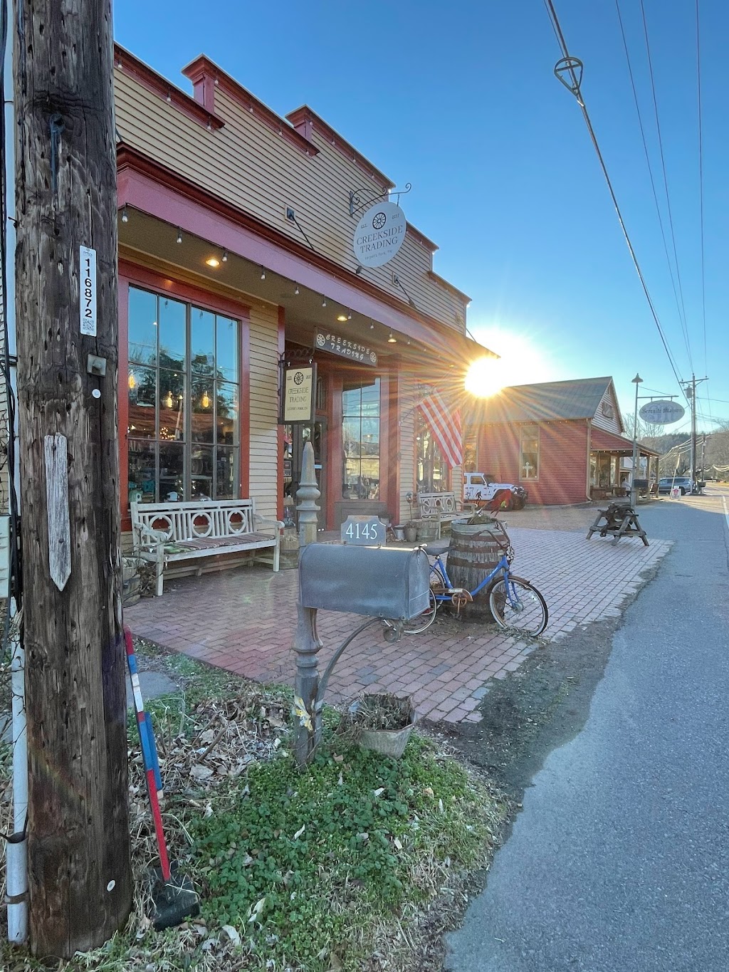 Pot N Kettle Cottages | Franklin, TN 37064, USA | Phone: (615) 864-3392 Pot N Kettle Cottages | Franklin, TN 37064, USA | Phone: (615) 864-3392